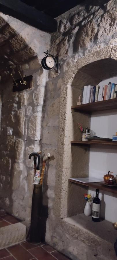 Appartement La Chascona Di Farnese Casa Di Tufo Nel Borgo Extérieur photo